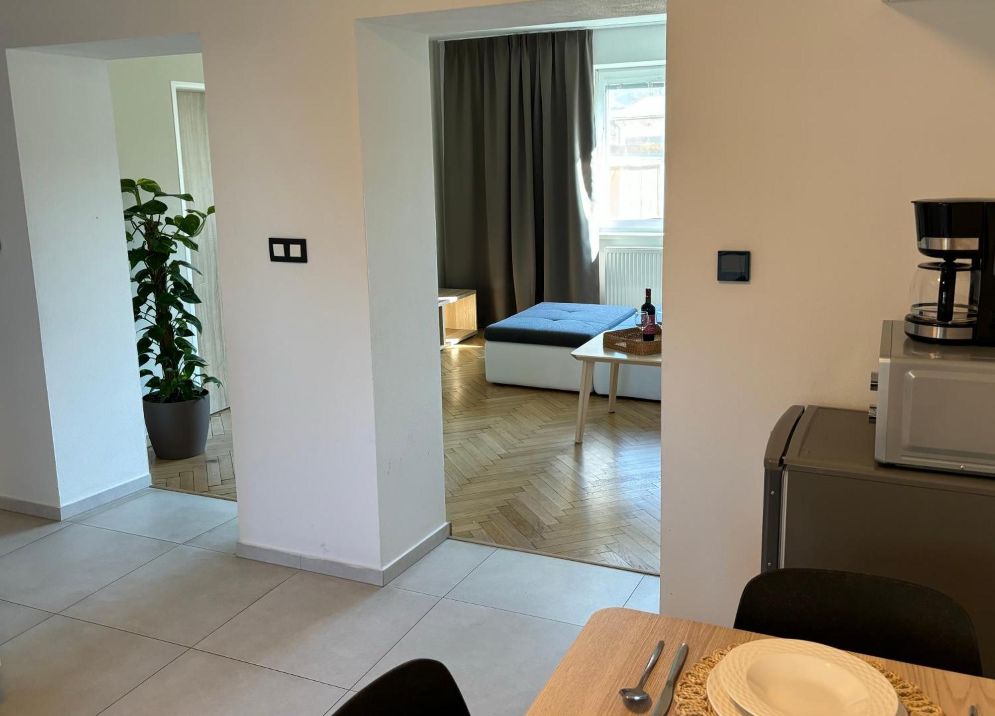 Apartman Relax Zvolen Eksteriør billede